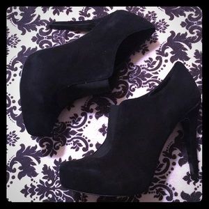 —-SOLD—-BCBGeneration Black Booties